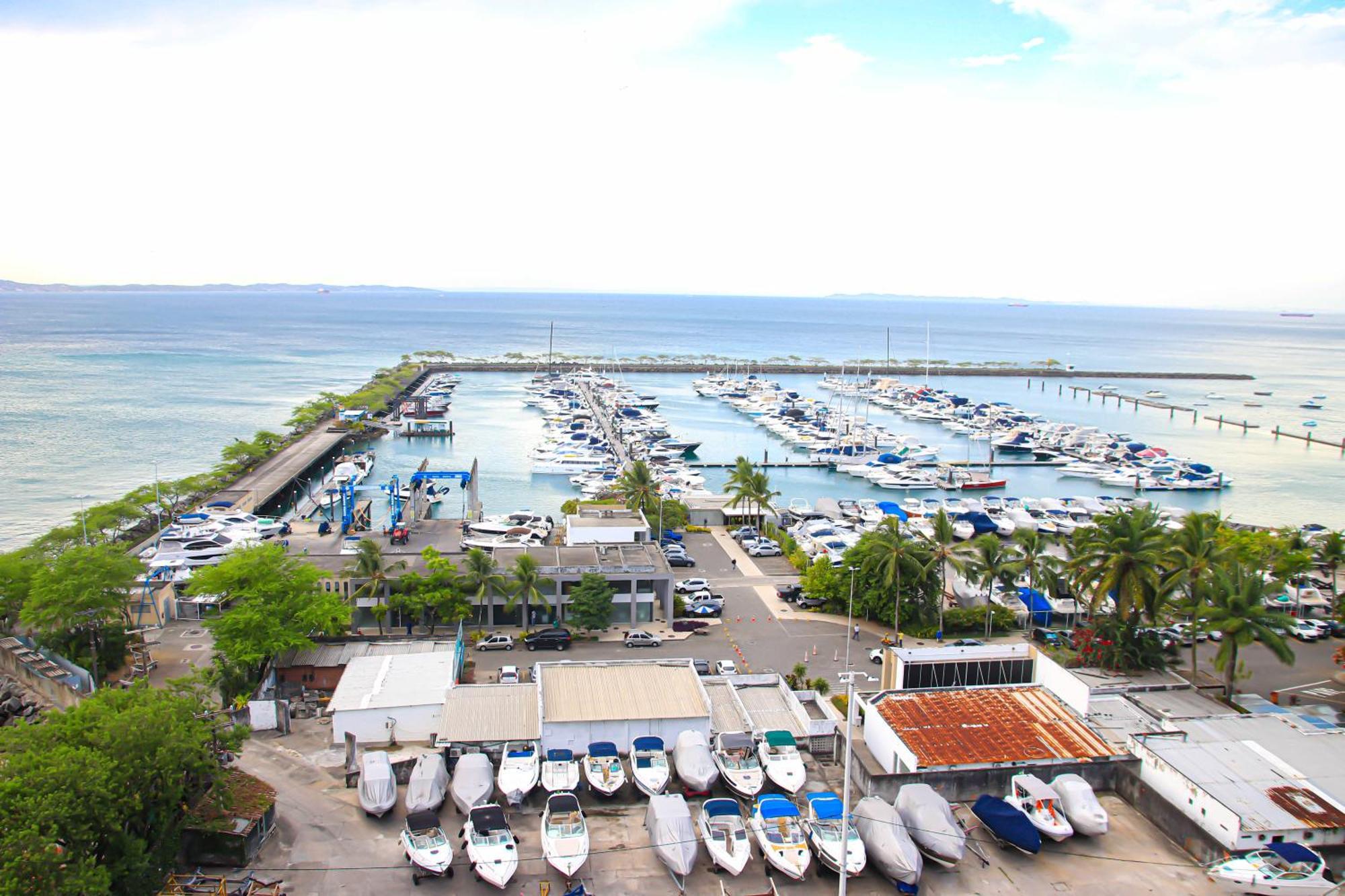 Апартаменты Cloc Marina Vista Mar P/ A Baia De Todos Os Santos Сальвадор Экстерьер фото