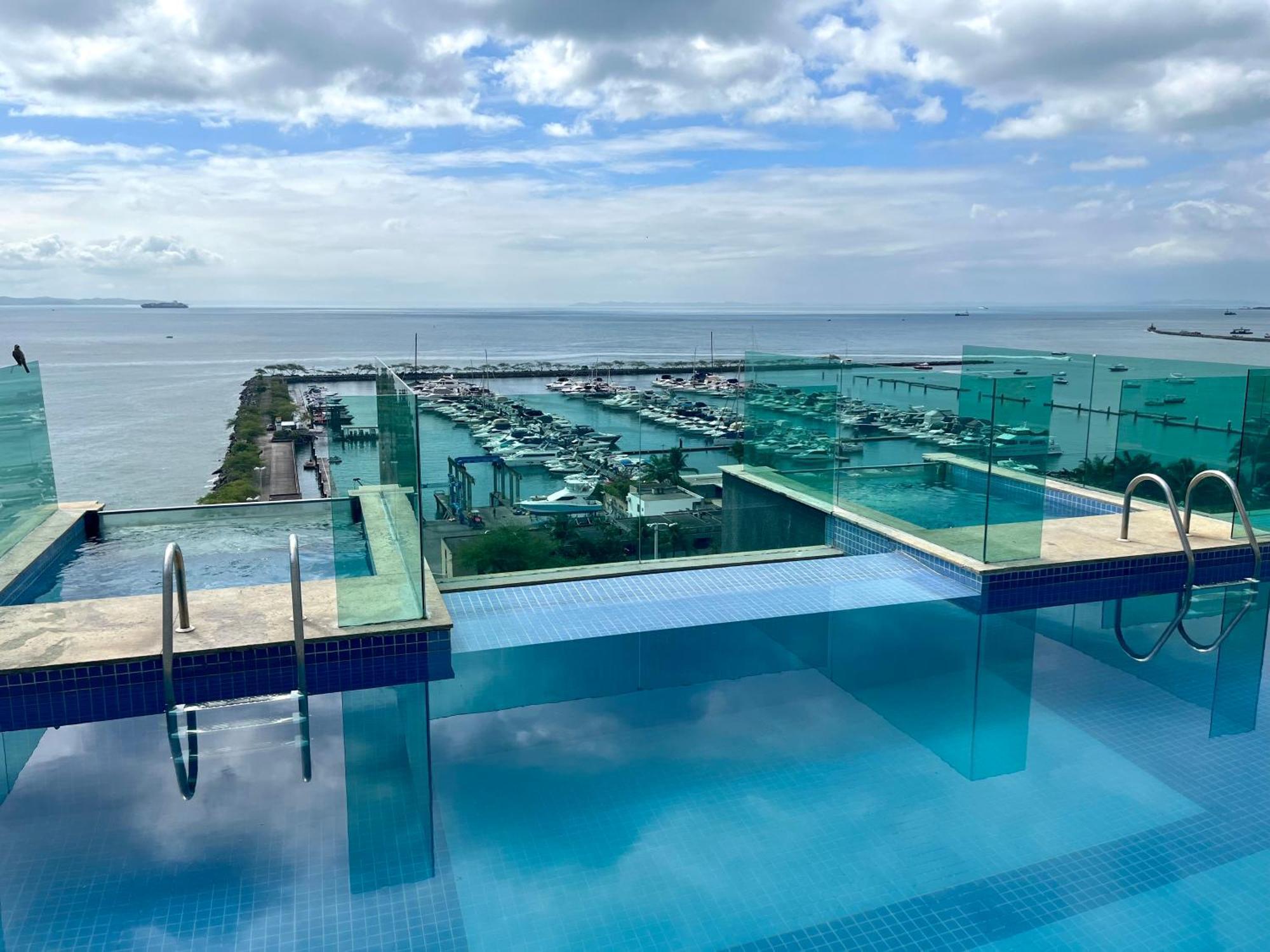 Апартаменты Cloc Marina Vista Mar P/ A Baia De Todos Os Santos Сальвадор Экстерьер фото